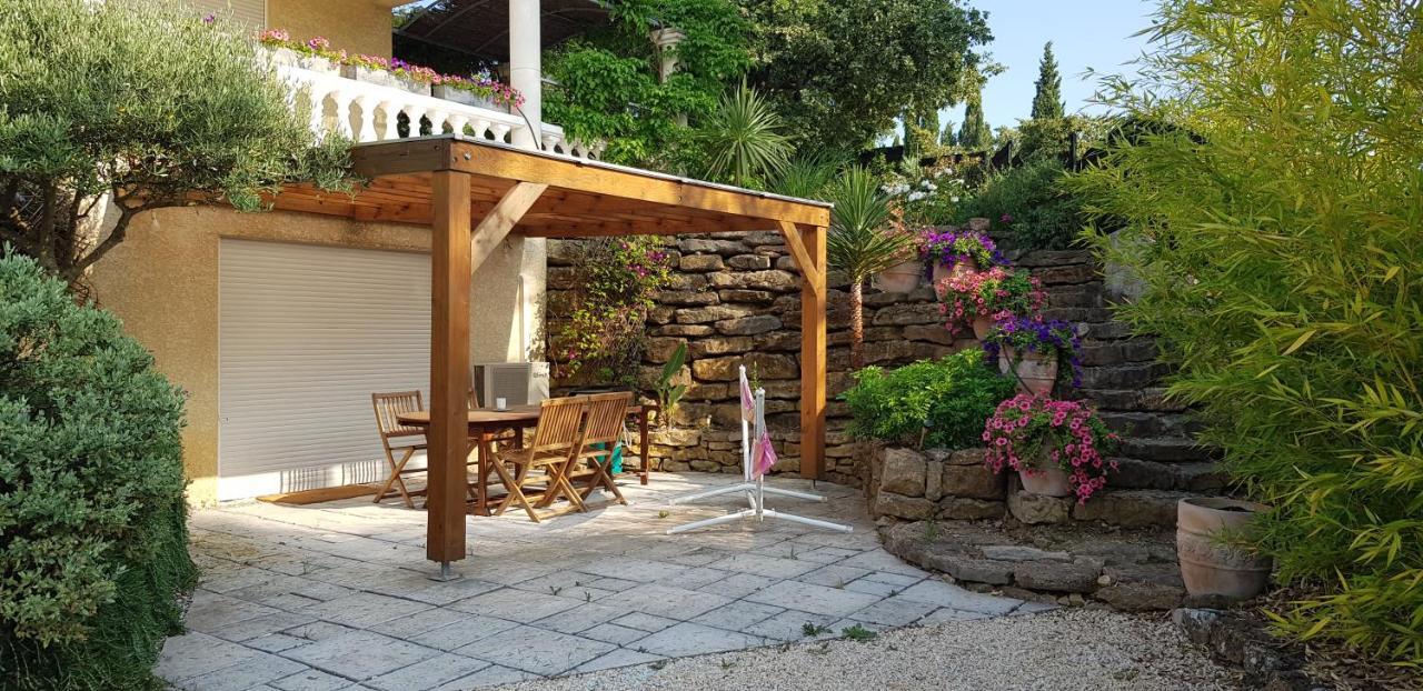 Appartement Vue Montagne Garéoult Kültér fotó